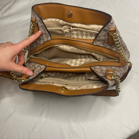 Karl Lagerfeld Shoulder Bag - Designer Purse, Medium in size with Signature Logo - Picture 12 of 15